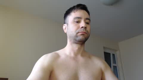 Snapshot of stevenbradley2017 chatting on 12/27/24, 09:28 Steven online show from 12/27/24, 09:28