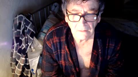 Snapshot of stevencharles54 chatting on 02/17/25, 05:36 slave for computer control online show from 02/17/25, 05:36