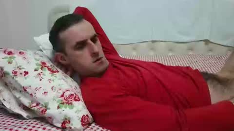 Snapshot of stevenpit chatting on 02/15/25, 09:16 stevenpit online show from 02/15/25, 09:16