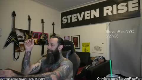Snapshot of stevenrisenyc chatting on 05/29/26, 01:03 StevenRiseNYC online show from 05/29/26, 01:03