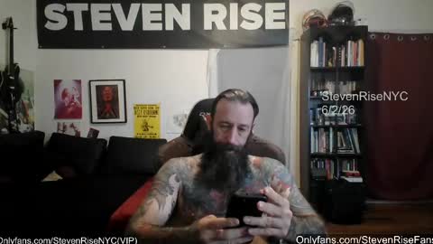 Snapshot of stevenrisenyc chatting on 06/02/26, 12:18 StevenRiseNYC online show from 06/02/26, 12:18