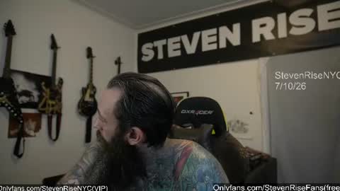 Snapshot of stevenrisenyc chatting on 07/10/26, 12:30 StevenRiseNYC online show from 07/10/26, 12:30