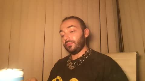 Snapshot of stevey_94 chatting on 09/24/25, 06:17 gay tease online show from 09/24/25, 06:17