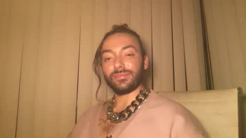 Snapshot of stevey_94 chatting on 09/26/25, 05:44 gay tease online show from 09/26/25, 05:44