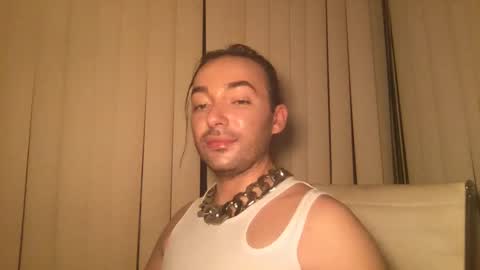 Snapshot of stevey_94 chatting on 09/28/25, 11:43 gay tease online show from 09/28/25, 11:43