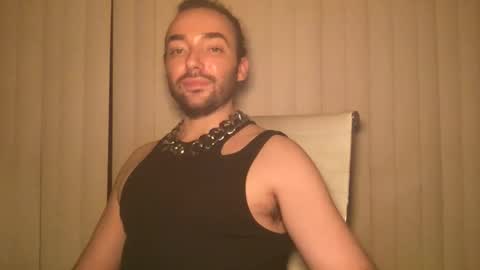 Snapshot of stevey_94 chatting on 11/04/25, 03:38 gay tease online show from 11/04/25, 03:38