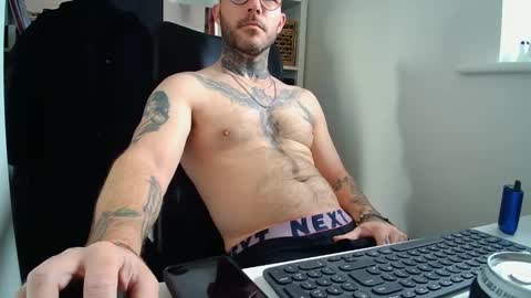 Snapshot of stevie_rae chatting on 10/26/25, 11:16 stevie_rae online show from 10/26/25, 11:16