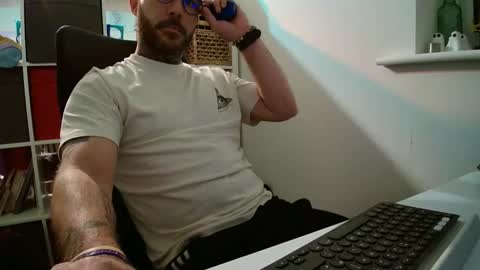 Snapshot of stevie_rae chatting on 11/10/25, 08:52 stevie_rae online show from 11/10/25, 08:52