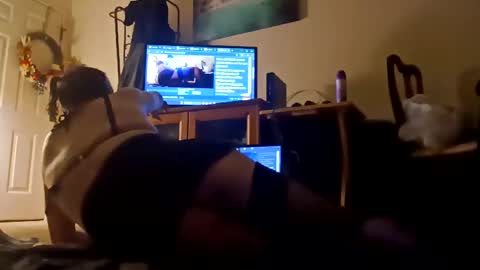 Snapshot of stevieee69xo chatting on 10/16/25, 06:14 stevieee69xo online show from 10/16/25, 06:14