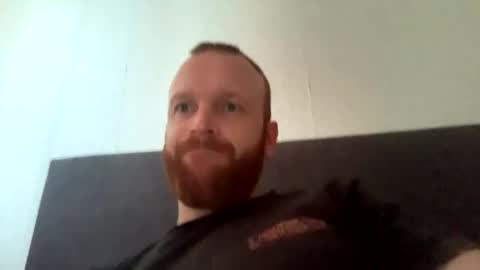 Snapshot of stevvo89 chatting on 01/17/25, 11:17 stevvo89 online show from 01/17/25, 11:17