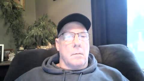 bobby online show from 12/26/24, 02:16