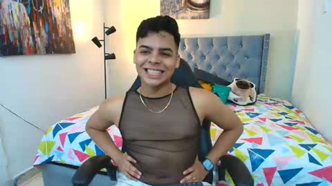 Snapshot of stewart_mateo_ chatting on 09/14/25, 03:38 stewart online show from 09/14/25, 03:38