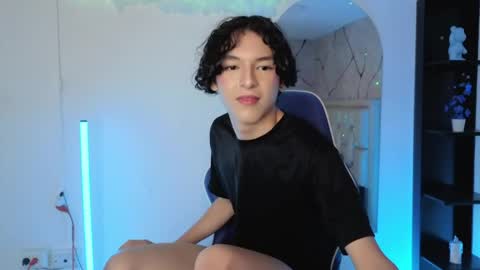 Snapshot of sthepanodimonaco chatting on 05/30/26, 05:04 Sthepano online show from 05/30/26, 05:04