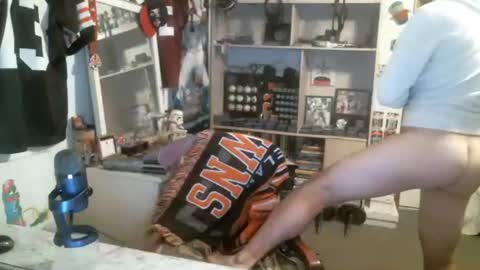 stickey online show from 11/02/25, 12:57