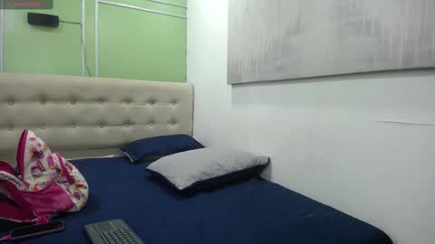 Snapshot of stickxcandy chatting on 01/07/25, 11:37 StickXCandy online show from 01/07/25, 11:37