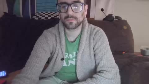 Snapshot of stickywhiteslime chatting on 10/16/25, 05:36 stickywhiteslime online show from 10/16/25, 05:36