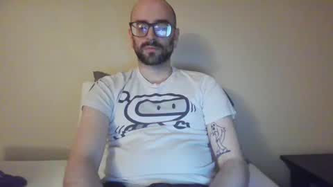 Snapshot of stickywhiteslime chatting on 10/27/25, 03:10 stickywhiteslime online show from 10/27/25, 03:10