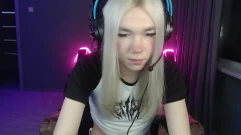 Steve online show from 11/05/25, 07:58