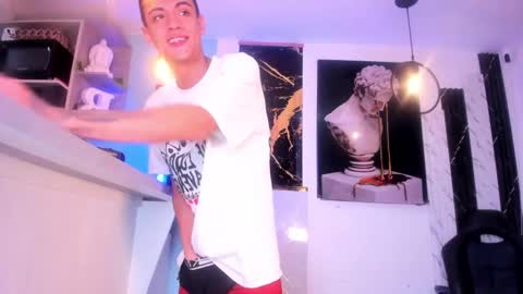 Stiven  brendan online show from 12/18/24, 05:37