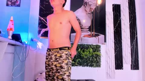 Stiven  brendan online show from 02/28/25, 04:54