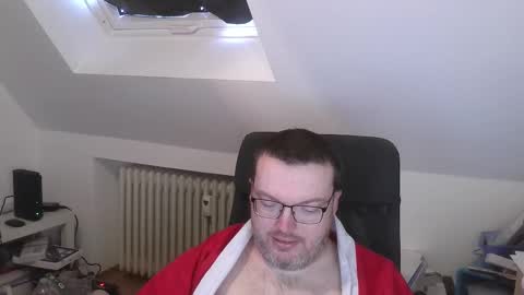 Oliver online show from 12/18/25, 07:58