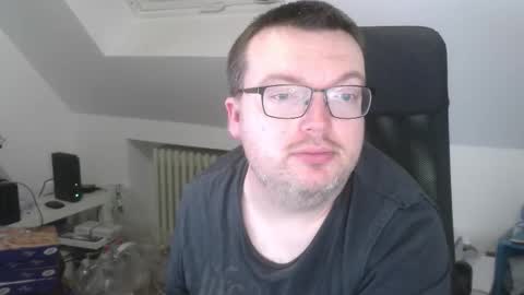 Oliver online show from 03/05/26, 09:44