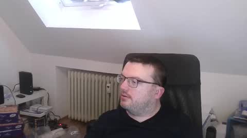 Oliver online show from 03/17/26, 07:44