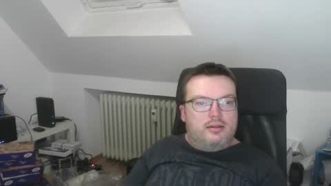 Oliver online show from 04/04/26, 07:22