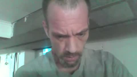 Snapshot of still_luv_this_job chatting on 09/14/25, 01:16 Gem online show from 09/14/25, 01:16