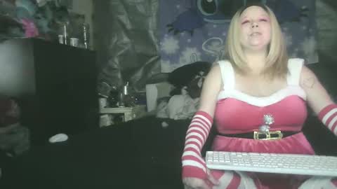 Tasha and Drew online show from 12/18/25, 07:58