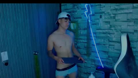 stiven leal online show from 01/15/26, 09:07