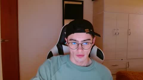 stiv_grant online show from 01/18/25, 12:04