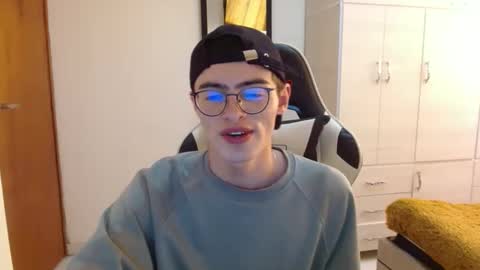 stiv_grant online show from 01/18/25, 06:43