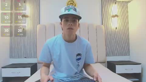 Snapshot of stiven_cooper2 chatting on 06/19/26, 12:20 stiven_cooper2 online show from 06/19/26, 12:20