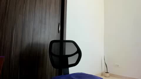 stiven_trainer online show from 04/26/26, 02:37