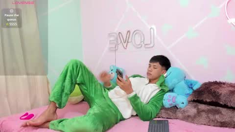 Bryan  Stiven online show from 02/13/25, 12:57