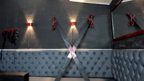 friends online show from 12/17/25, 05:24