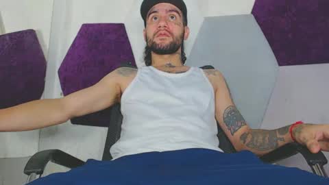 stiven online show from 09/11/25, 08:03