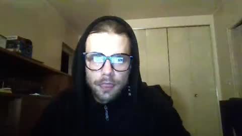 Snapshot of stockingsnfeet chatting on 12/31/24, 12:11 stockingsnfeet online show from 12/31/24, 12:11