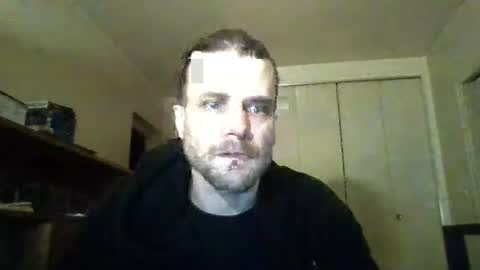 Snapshot of stockingsnfeet chatting on 02/06/25, 12:33 stockingsnfeet online show from 02/06/25, 12:33