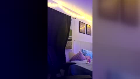 Haily online show from 07/12/26, 10:28