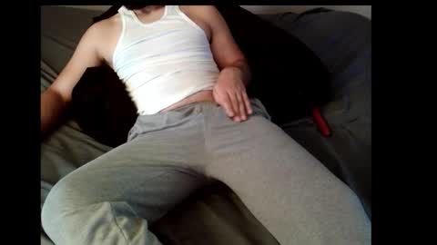 Snapshot of stonedandlovingit chatting on 09/17/25, 09:49 stonedandlovingit online show from 09/17/25, 09:49