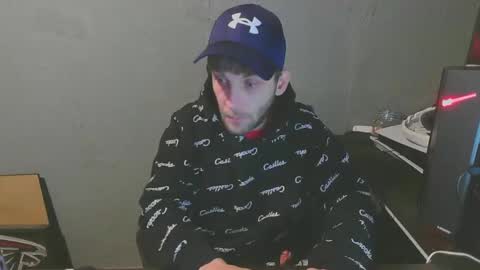 Snapshot of stonedpanda77 chatting on 12/28/24, 02:11 stonedpanda77 online show from 12/28/24, 02:11