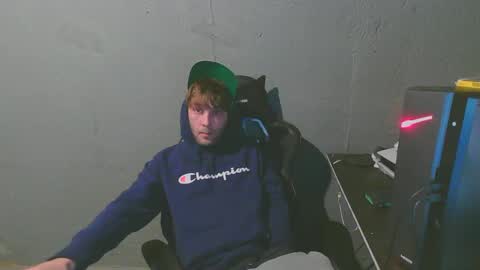 Snapshot of stonedpanda77 chatting on 02/02/25, 06:37 stonedpanda77 online show from 02/02/25, 06:37