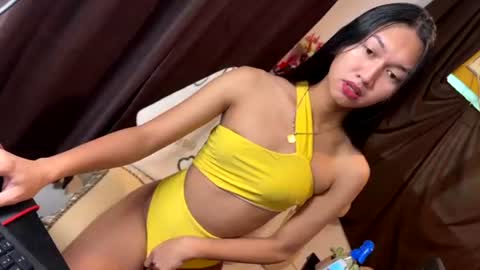 Snapshot of stonehard_sophia chatting on 07/11/26, 03:09 Cute Sophia online show from 07/11/26, 03:09