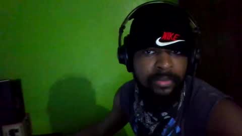 stonehardbbcdick1 online show from 10/04/25, 09:18