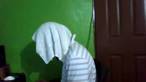 Snapshot of stonehardbbcdick2 chatting on 02/20/25, 08:39 stonehardbbcdick2 online show from 02/20/25, 08:39