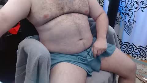Snapshot of stonerbear42 chatting on 05/07/26, 01:27 Stonerbear42 online show from 05/07/26, 01:27