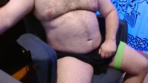 Snapshot of stonerbear42 chatting on 05/25/26, 10:32 Stonerbear42 online show from 05/25/26, 10:32