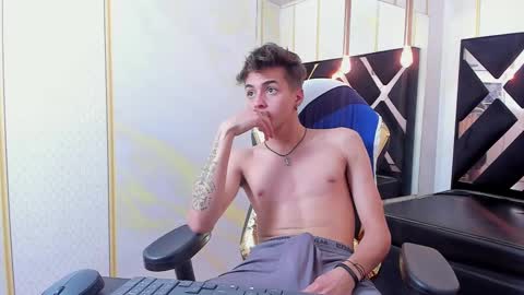 stonne69 online show from 03/08/25, 06:37